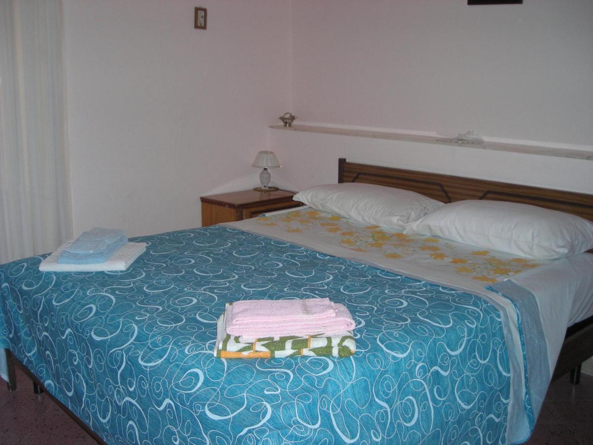 Azzurra House Apartman Cefalù Kültér fotó